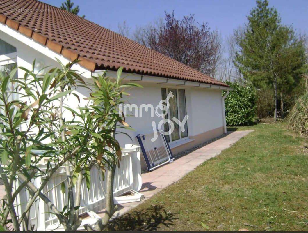 Maison à DAUMAZAN-SUR-ARIZE