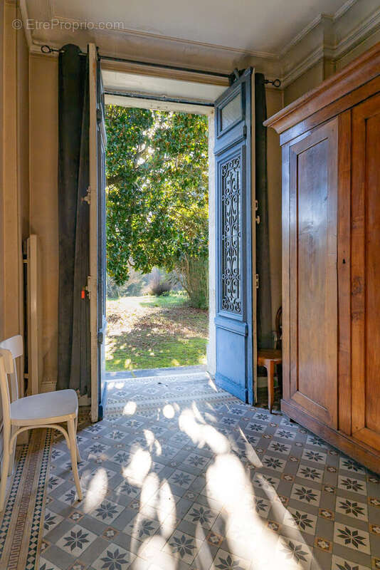 Maison à SALLES