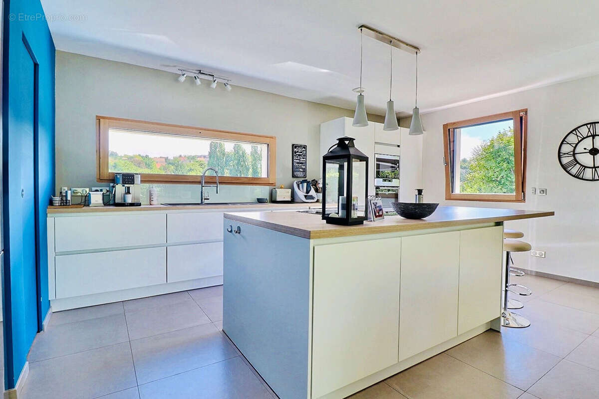 Maison à MAREIL-MARLY