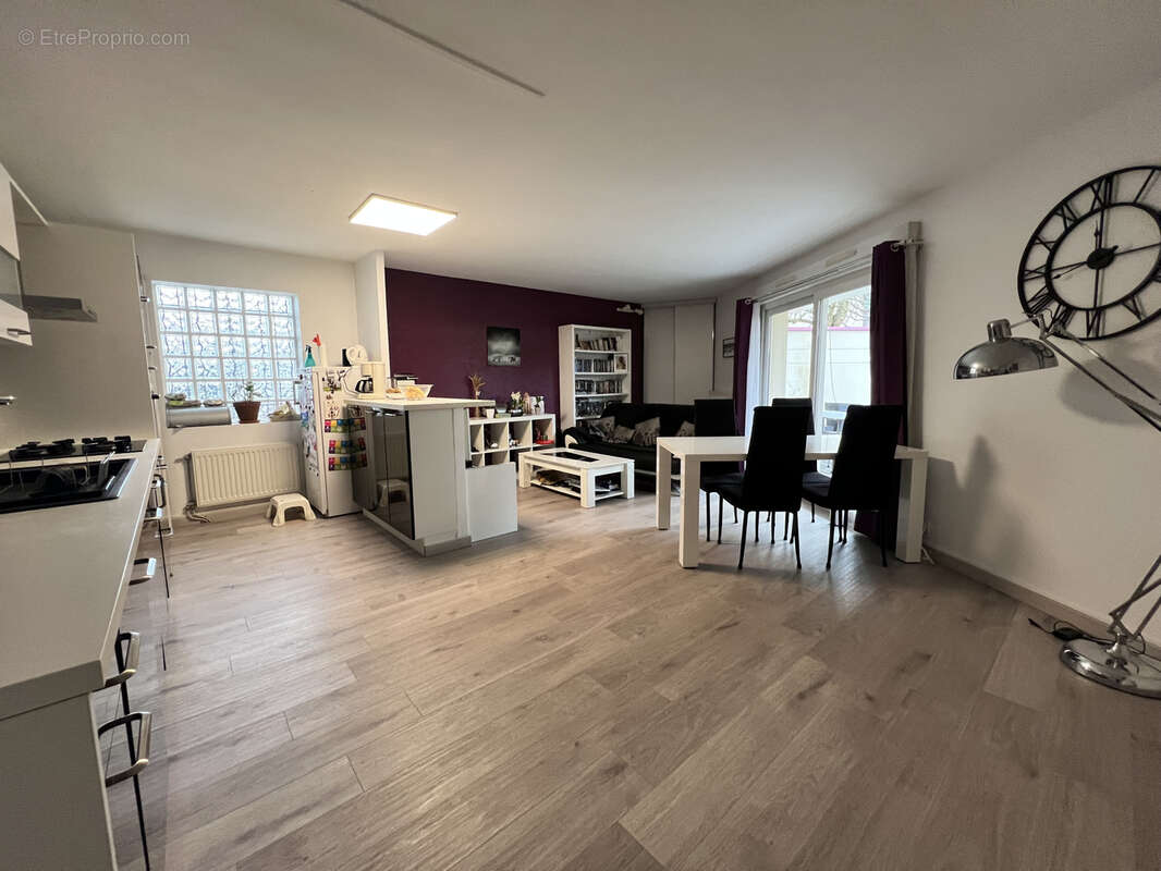 Appartement à SAVIGNY-SUR-ORGE