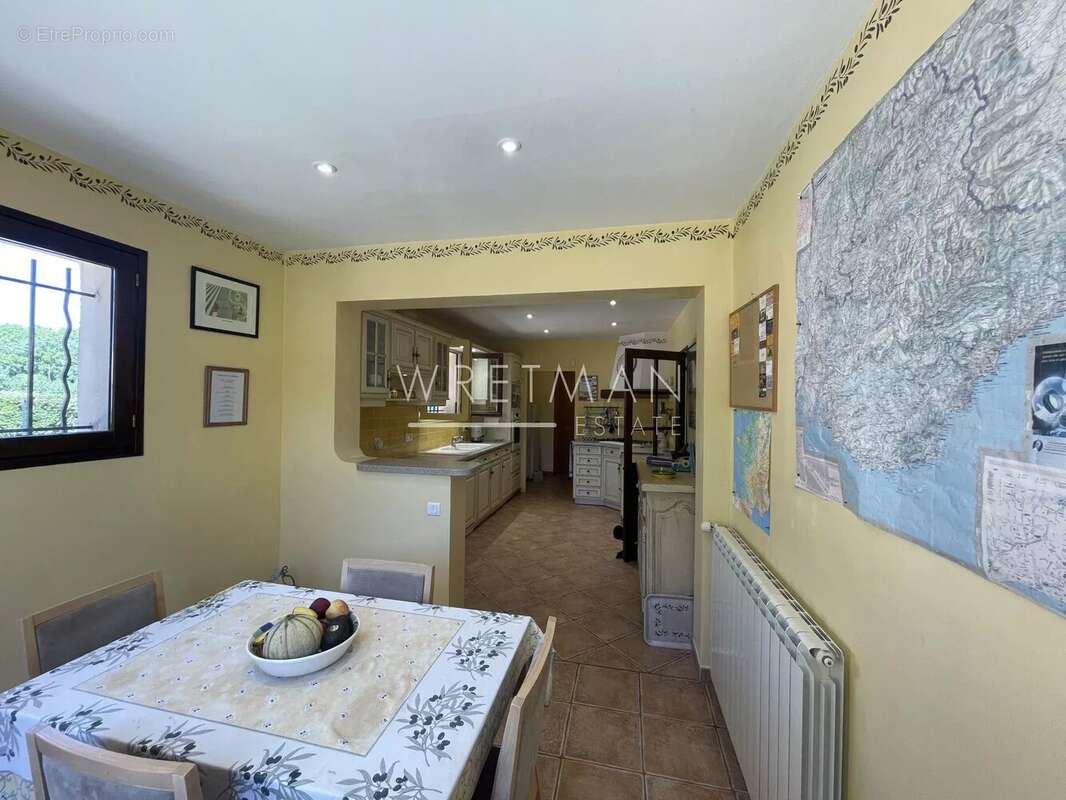 Maison à LE LUC