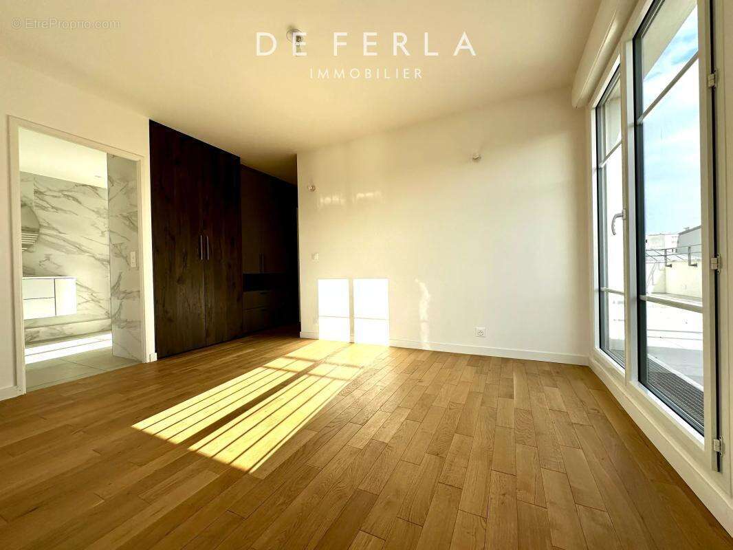 Appartement à MAISONS-ALFORT