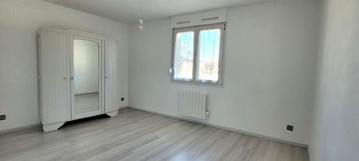 Appartement à ETIVAL-CLAIREFONTAINE