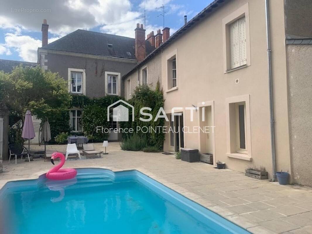 Photo 1 - Maison à LES PONTS-DE-CE