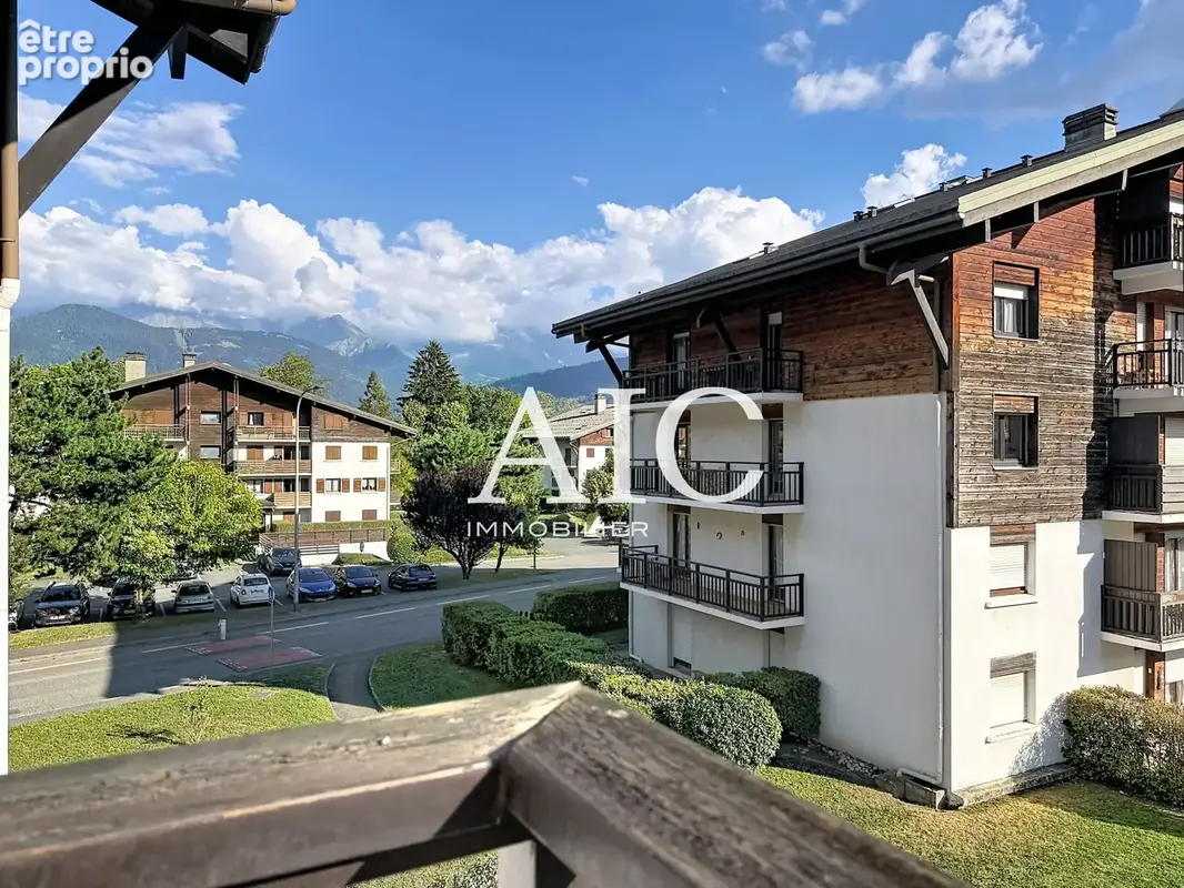 Idéalement situé proche du centre   2 pièces avec balcon et panorama Mont-Blanc - photo 9