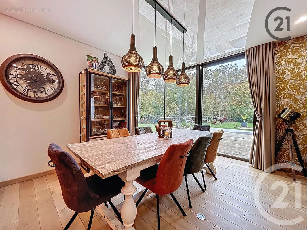 Maison à BARBEREY-SAINT-SULPICE