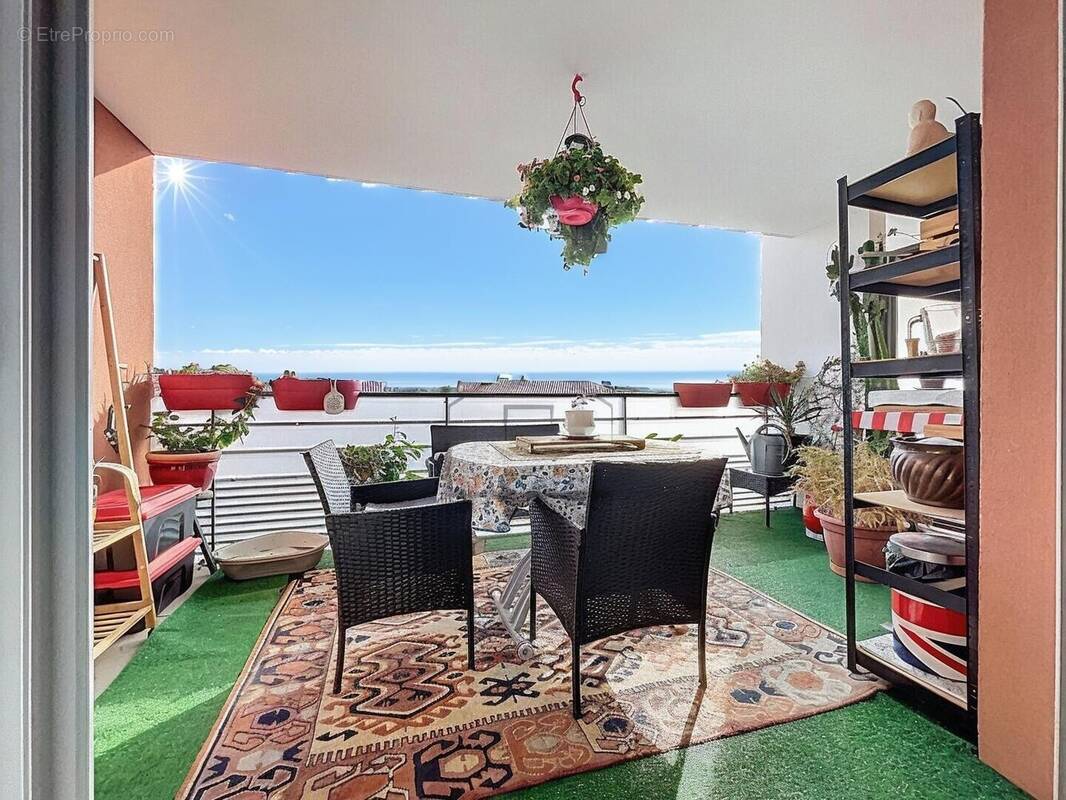 Appartement à VITROLLES