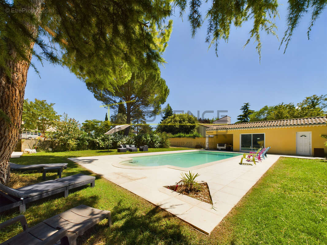 Grande maison avec 7 chambres à vendre à Montélimar - photo 22