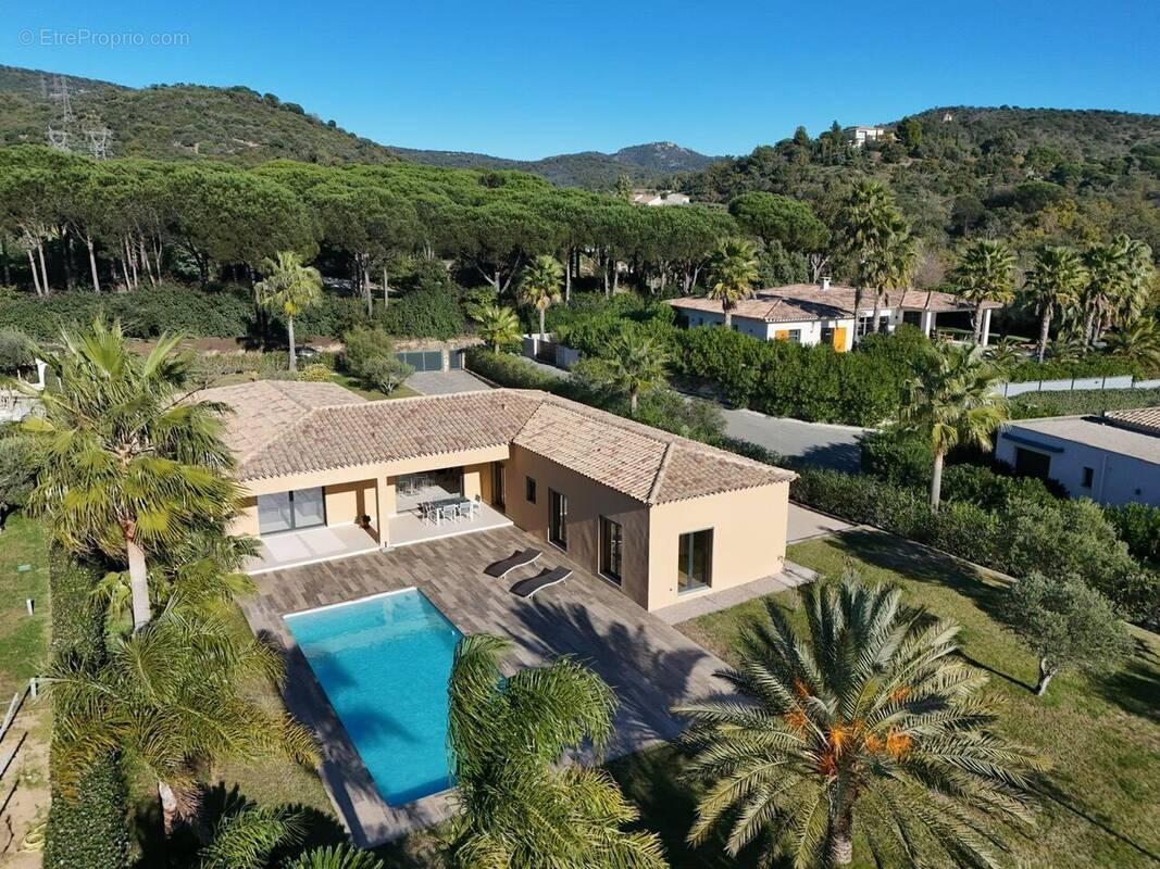 Photo 1 - Maison à GRIMAUD
