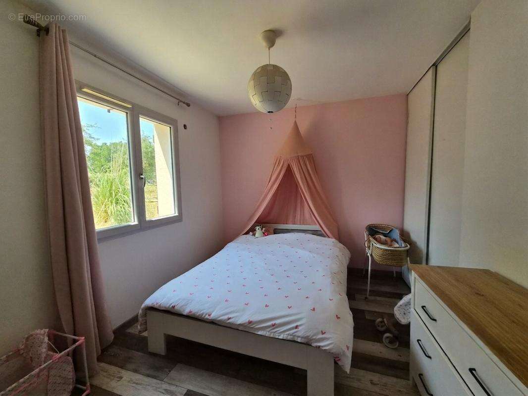 Maison Augerolles 5 pièces +/- 100 m2 avec jardin 1500m2 environ - photo 10
