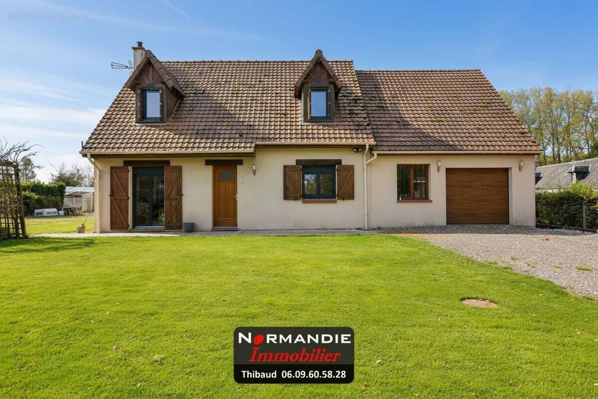 Maison à YERVILLE