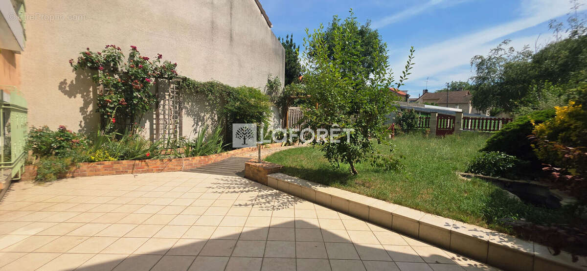 Appartement à SAINT-DENIS