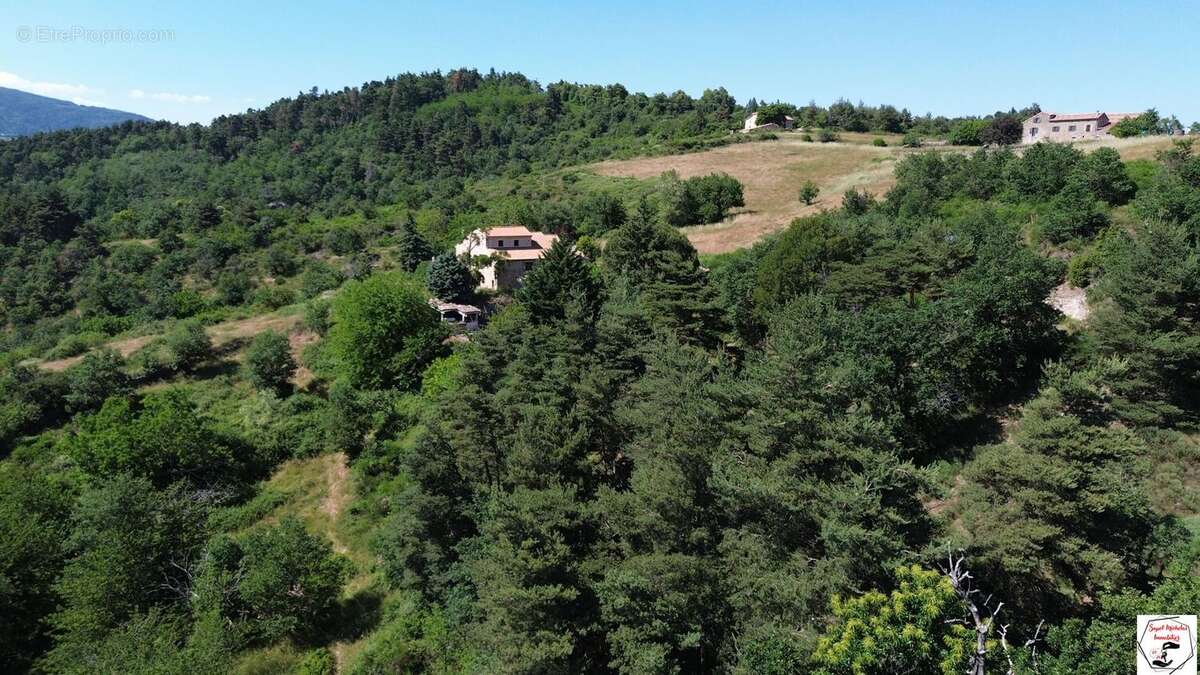 Maison à ETABLES