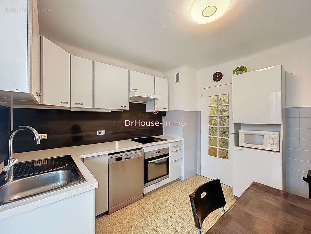 Appartement à MARSEILLE-10E