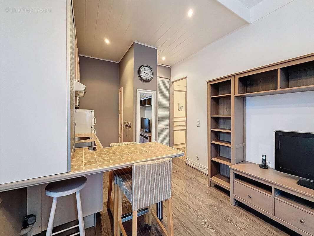 Appartement à AIX-LES-BAINS