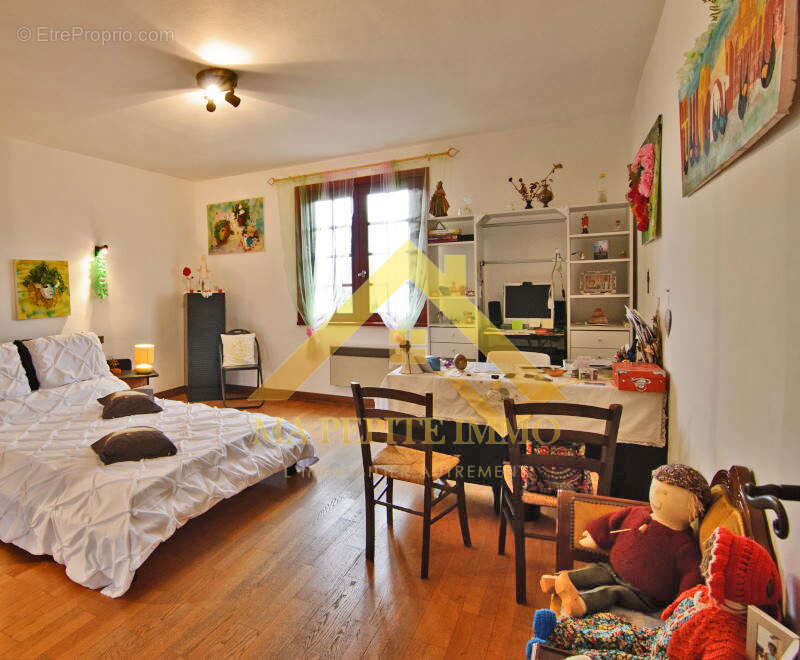 Maison à CAUNES-MINERVOIS