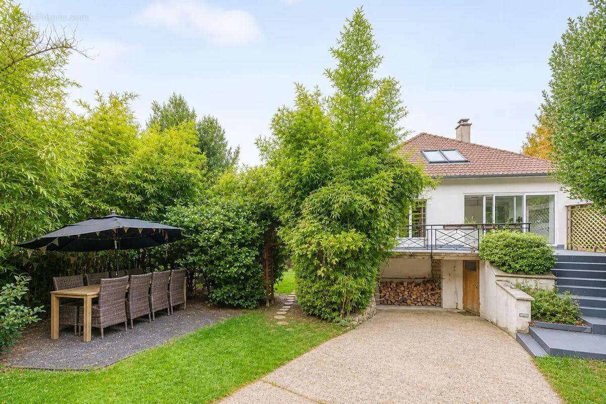 Maison rénovée 7 pièces, L'Étang-la-Ville - photo 14