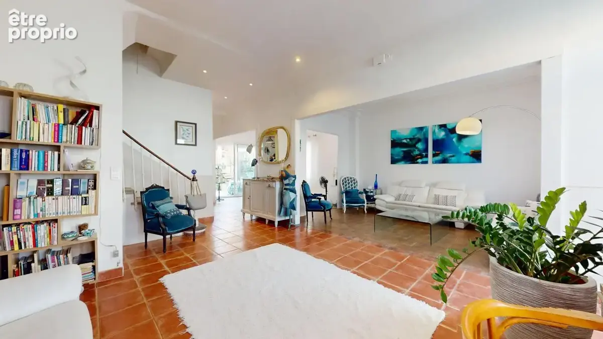 Maison 142 m² à Saint-Laurent-De-La-Salanque  - photo 5