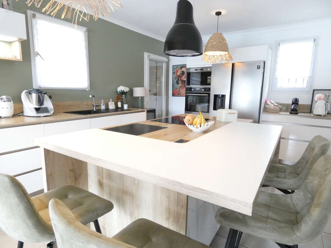 Maison à SAINT-PRIVAT-DES-VIEUX