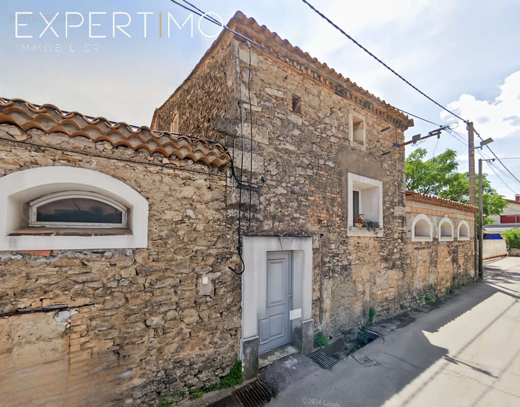 Appartement à POUSSAN