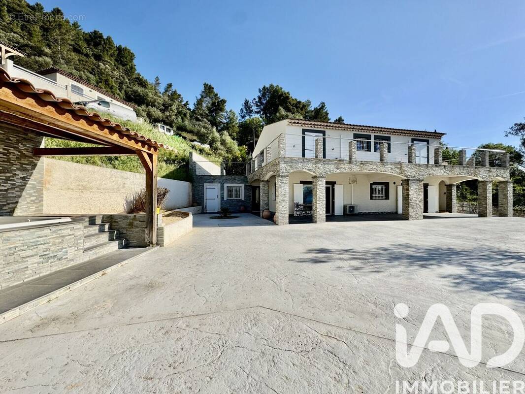 Photo 1 - Maison à VIDAUBAN