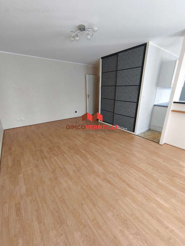 Appartement à CARRIERES-SOUS-POISSY