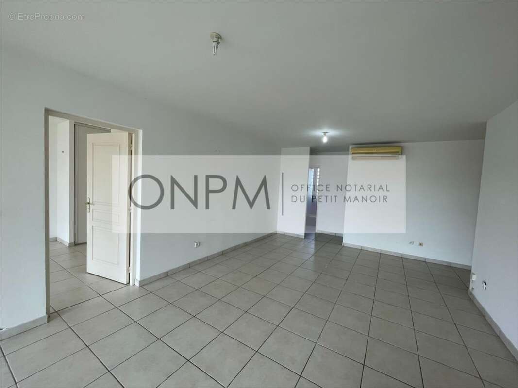 Appartement à FORT-DE-FRANCE