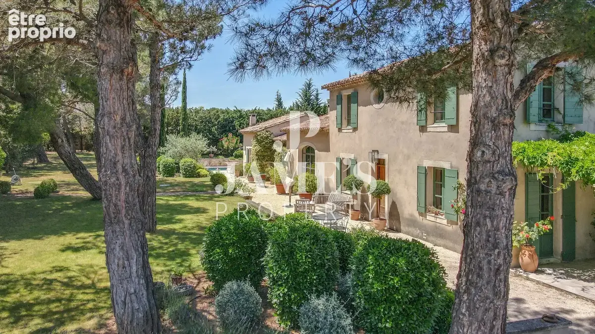 Maison à EYGALIERES