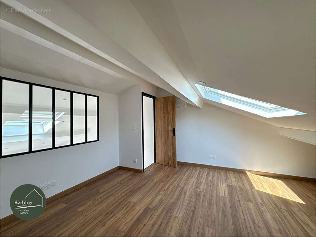Maison - Quartier des Femmes Savantes - 124 m² surface utile - photo 13