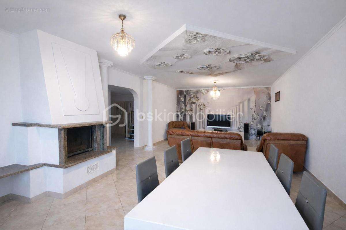 Commerce à MARCKOLSHEIM