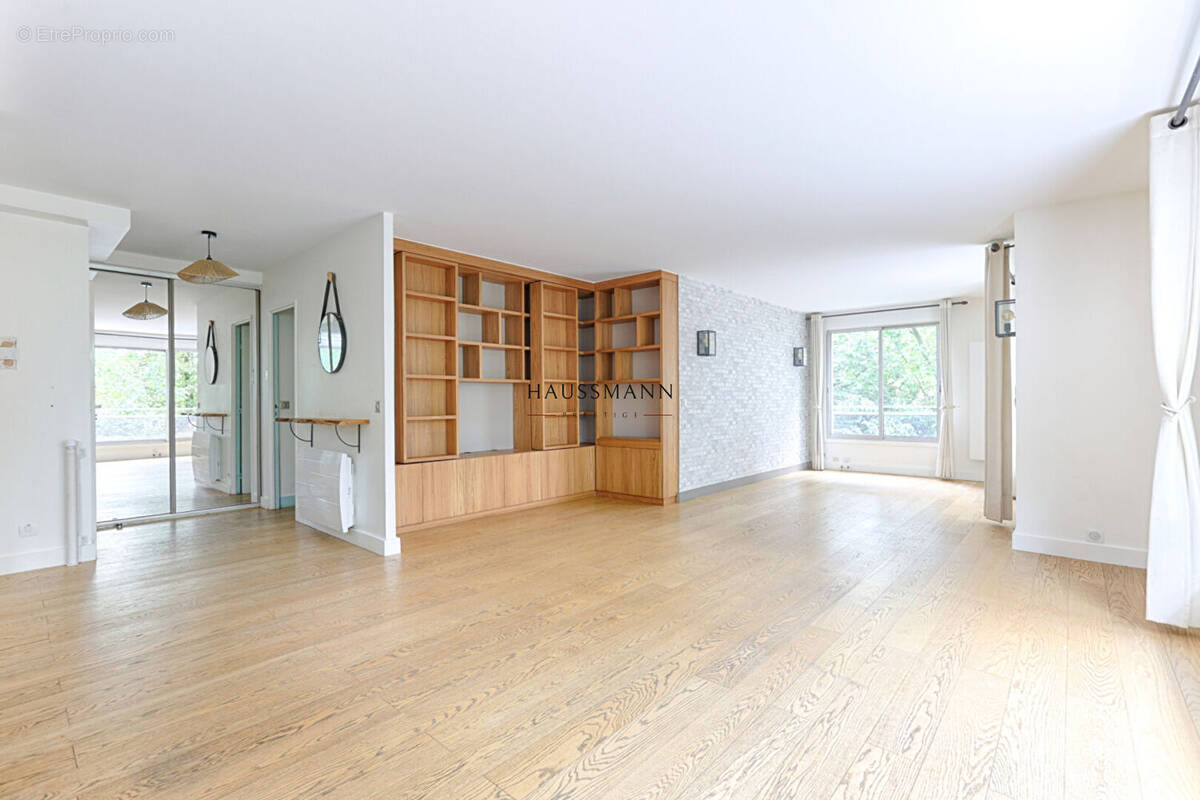 Appartement à LE RAINCY