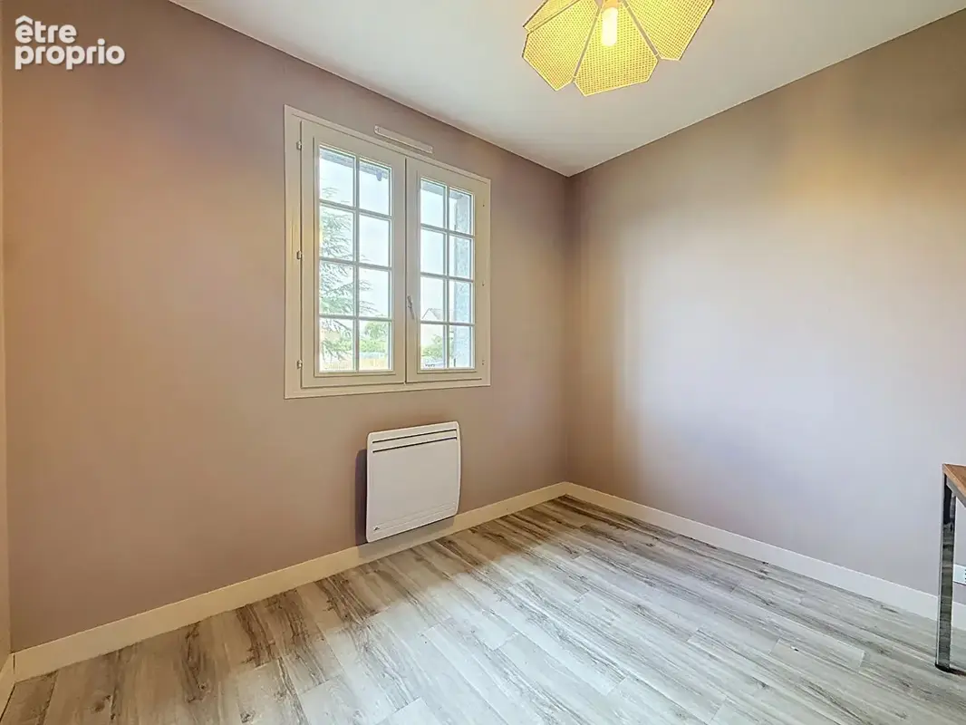 Valloire-sur-cisse ? maison familiale de qualité, 4 chambres, sous-sol complet et beau terrain arboré - photo 7
