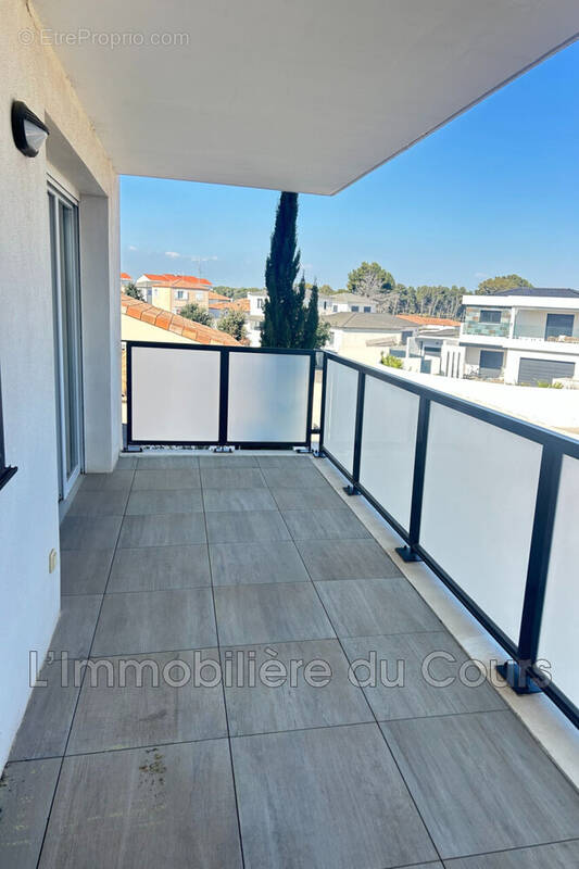 Appartement à PORT-DE-BOUC