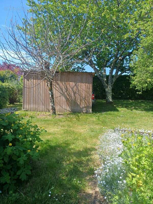 Maison 147 m² à Chatignac  - photo 7