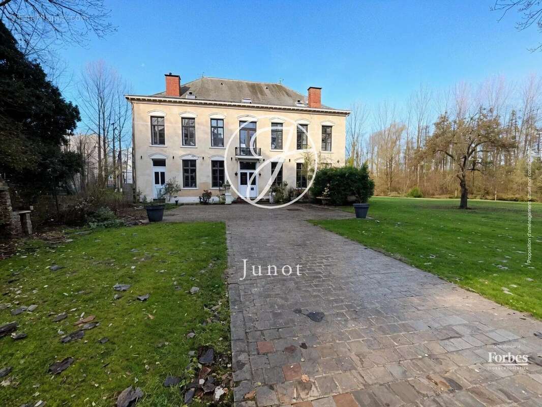 Maison à BOUVIGNIES