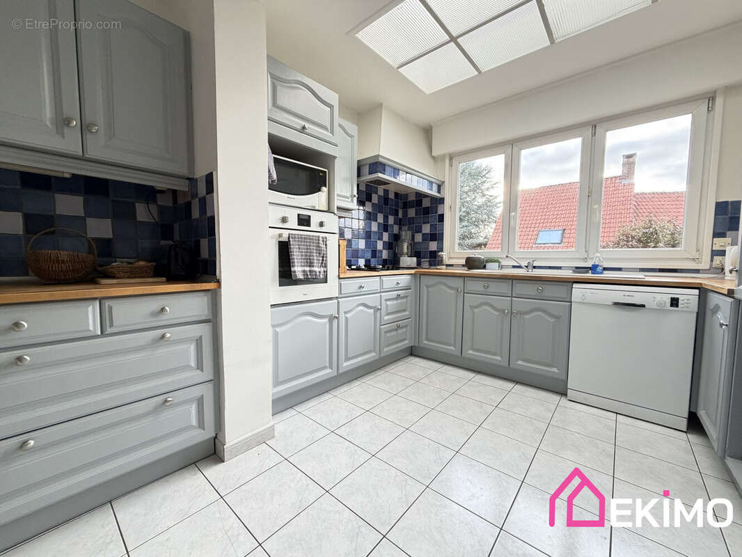 Maison à MARCQ-EN-BAROEUL