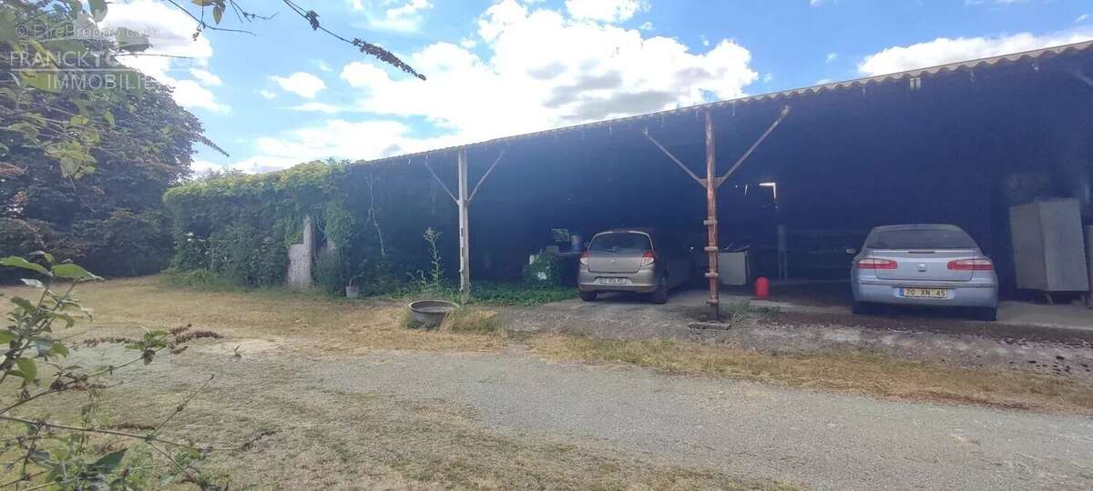 Maison à PERS-EN-GATINAIS