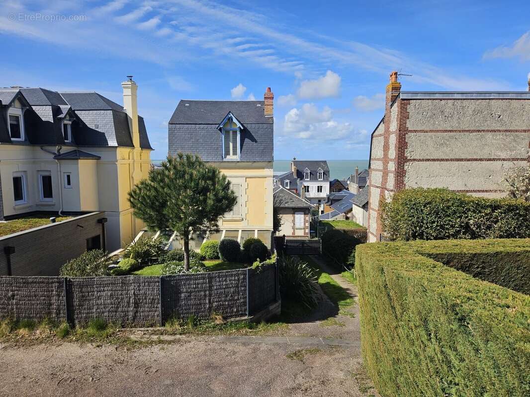 Maison à VILLERVILLE