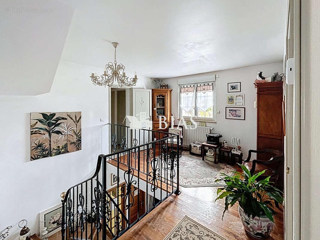 Maison à CAUDEBEC-LES-ELBEUF