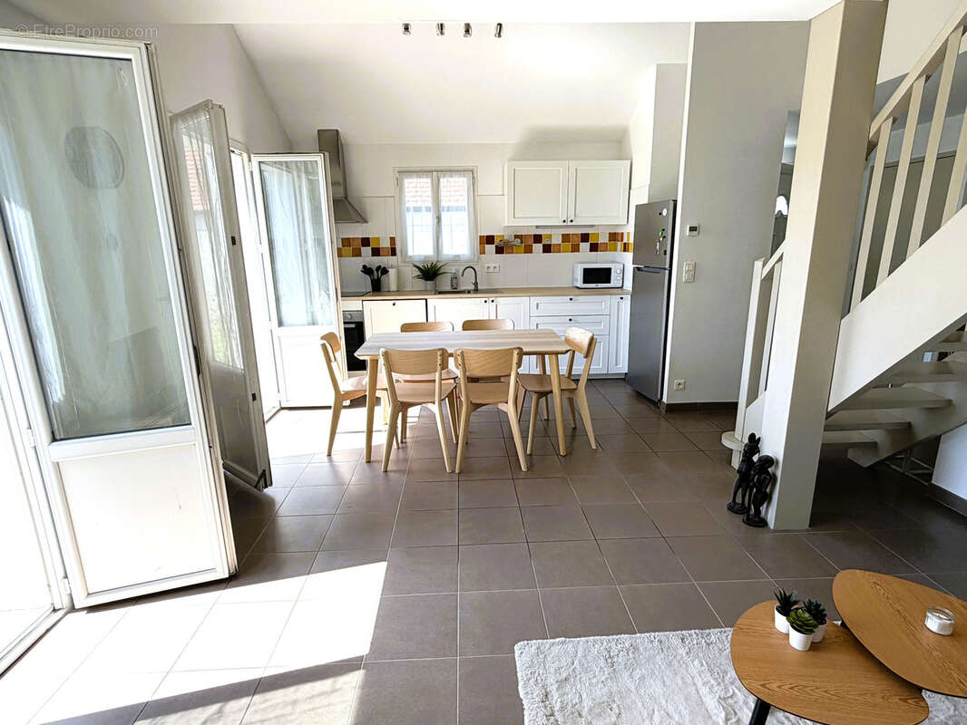 Anglet (4 cantons/ 5 cantons) : T3bis comme une maison - photo 3