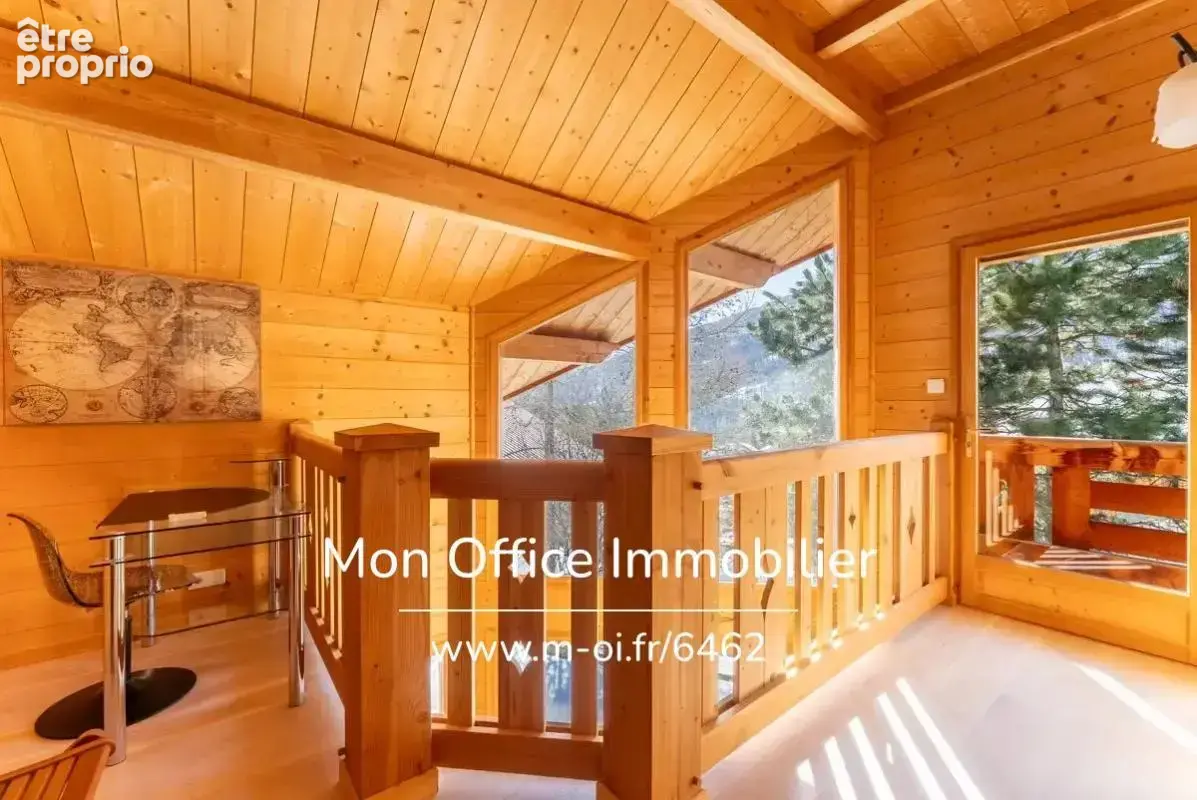 Référence : B491060-MBE - Chalet Lombard Type 5 avec Sauna/Jacuzzi + Garage - photo 7