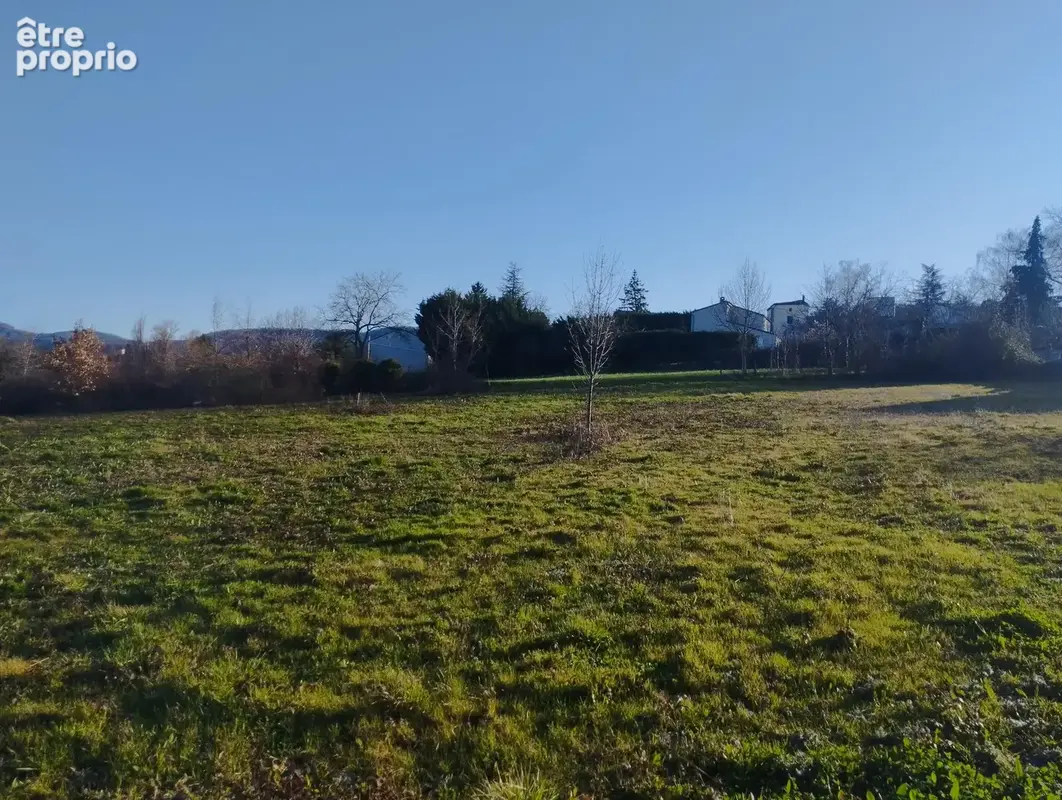 Terrain à BAS-EN-BASSET