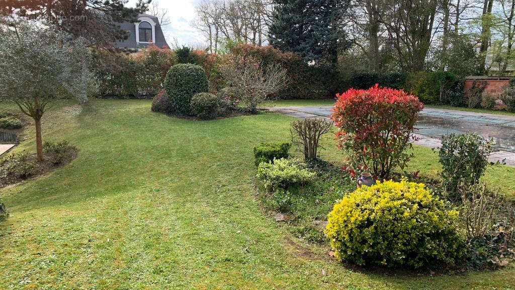 Maison à DAMMARIE-LES-LYS