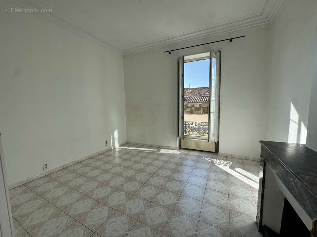 Appartement à NIMES