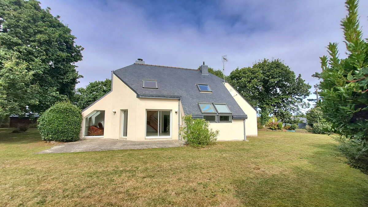 Maison à PLEUMEUR-BODOU