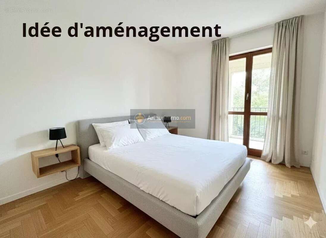 Appartement à FREJUS