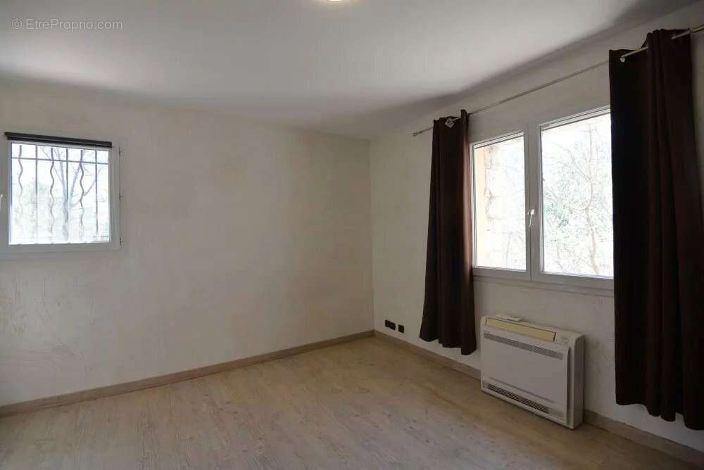 Maison à FAYENCE
