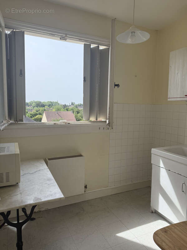 Appartement à MOULINS