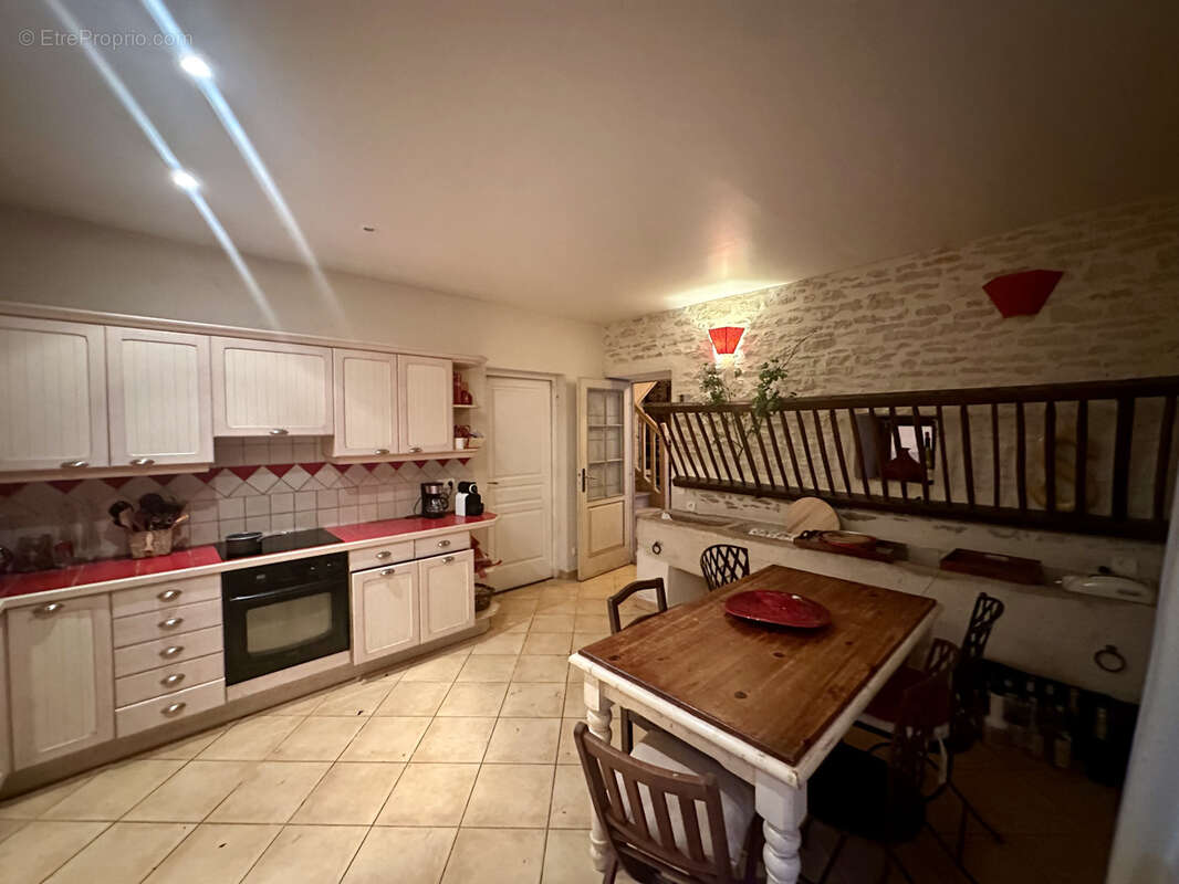 Maison à ENTRAINS-SUR-NOHAIN