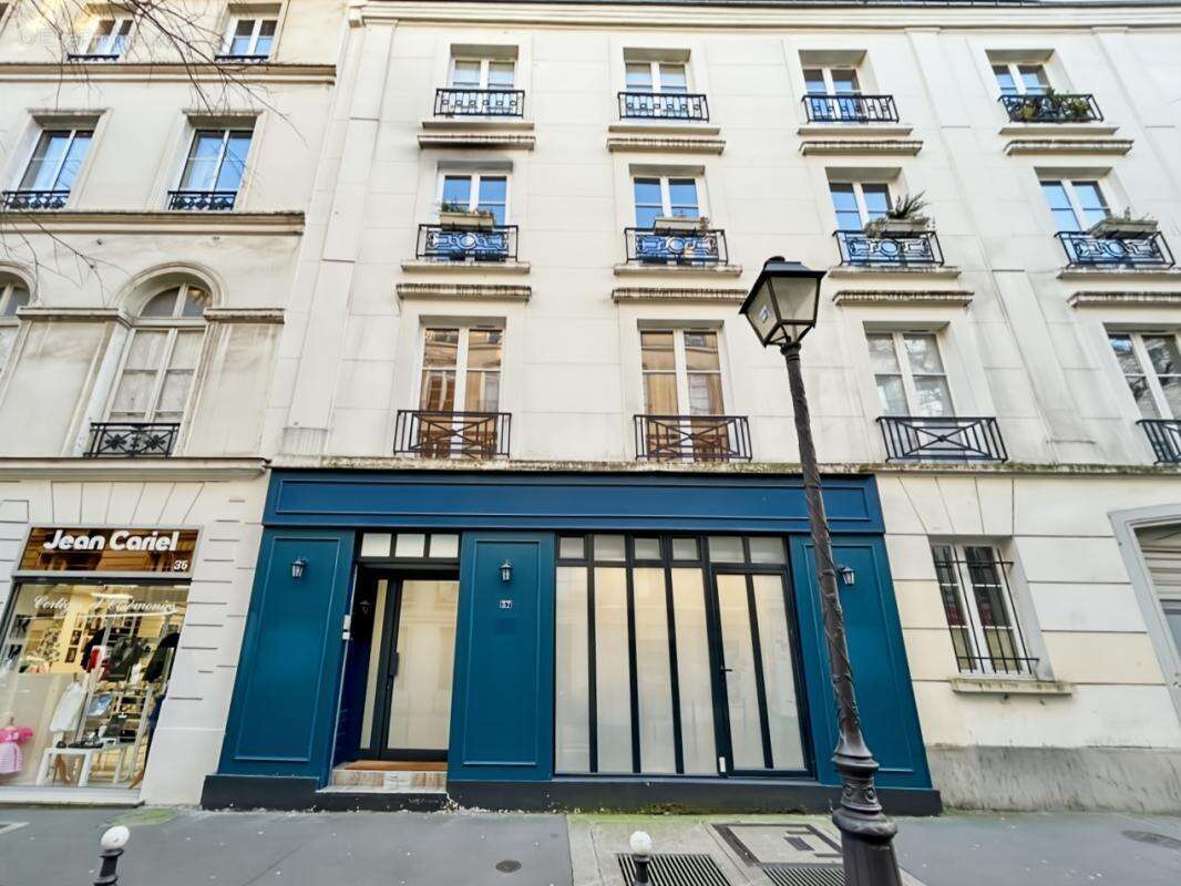 Commerce à PARIS-3E